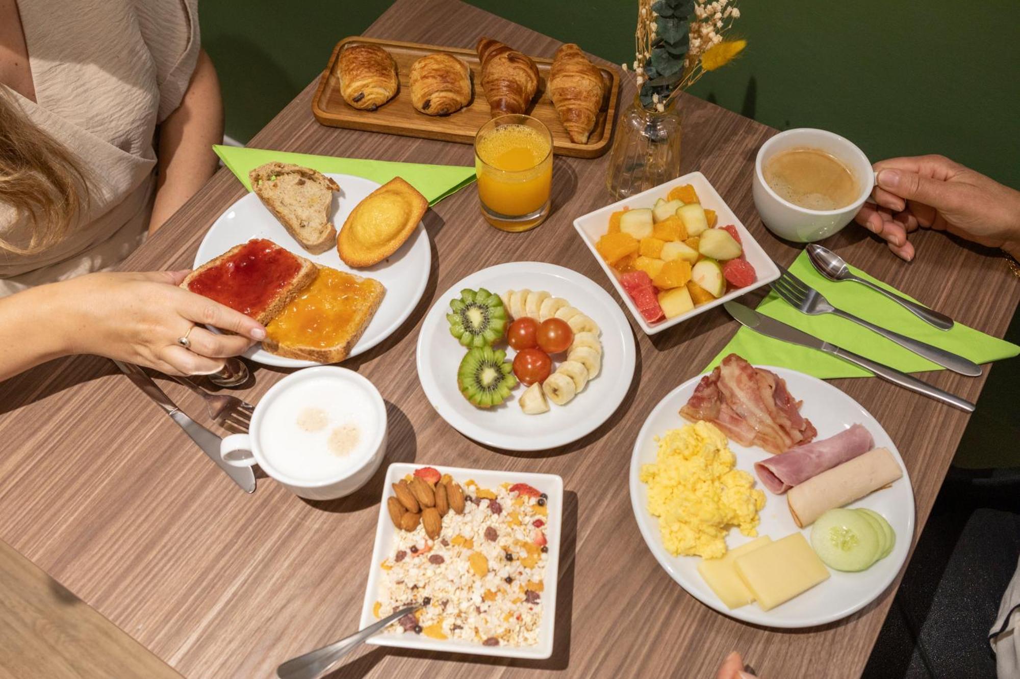 Hotel Ibis Styles Jardin De La